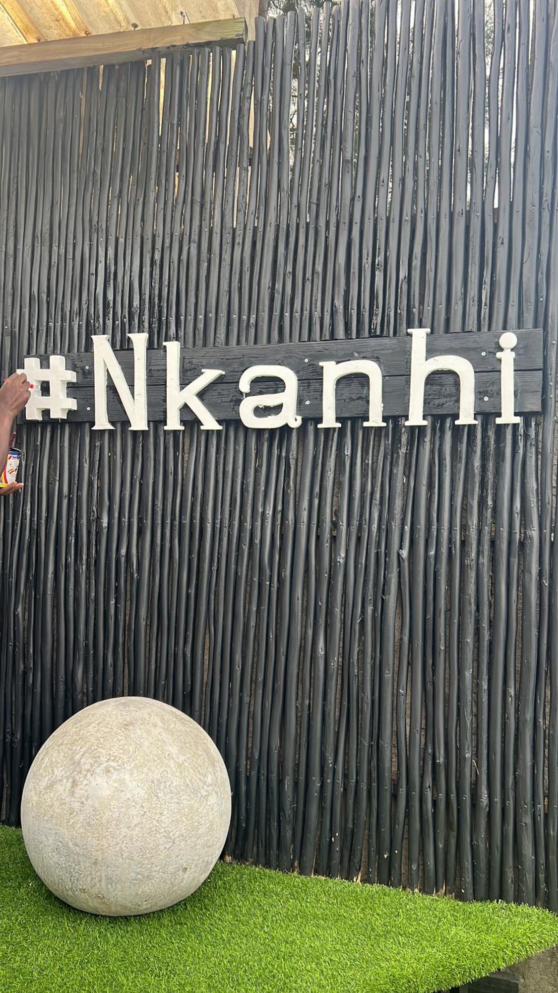 Nkanhi Centro De Conferencias E Hotel Понта-ду-Ору Екстер'єр фото